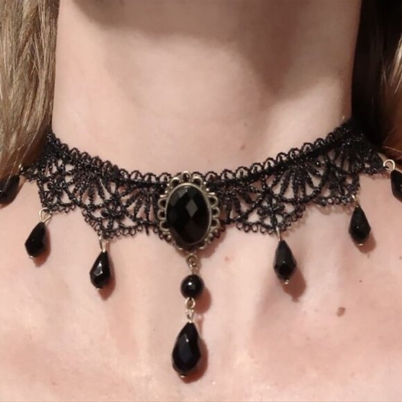 NWOT Vintage Victorian Gothic Black Lace Fashion Choker Necklace - Picture 2 of 11